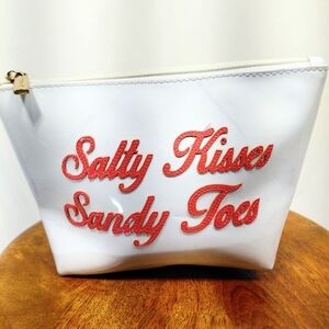 LOLO White Vinyl Salty Kisses Sandy Toes Zippered Bag NWOT